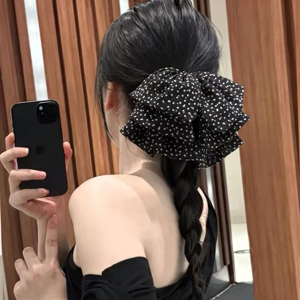 2026 Nowa Czarna Spinka do Wło – Travel Accessories Aesthetic recenzja i cena